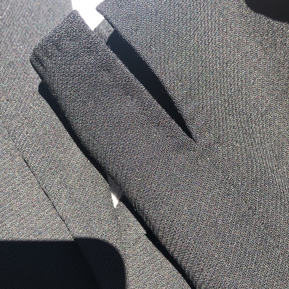 ๐๏ธ# 316 EUC Doncaster Wool Black Blazer - Picture 7 of 8